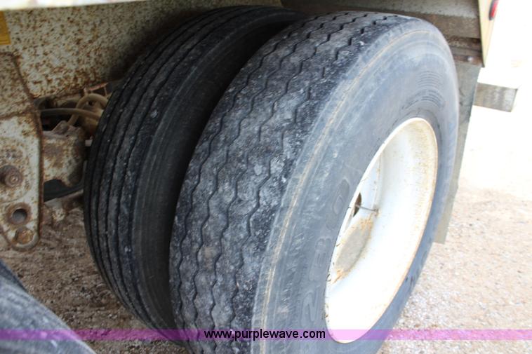 image for item J3695 1997 Mack CH613 semi truck with fertilizer delivery trailer