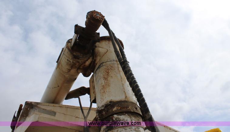 image for item J3695 1997 Mack CH613 semi truck with fertilizer delivery trailer