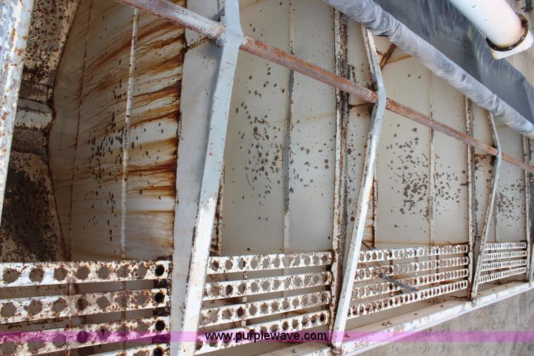 image for item J3695 1997 Mack CH613 semi truck with fertilizer delivery trailer