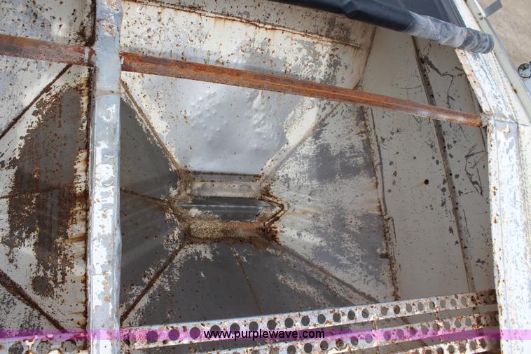 image for item J3695 1997 Mack CH613 semi truck with fertilizer delivery trailer