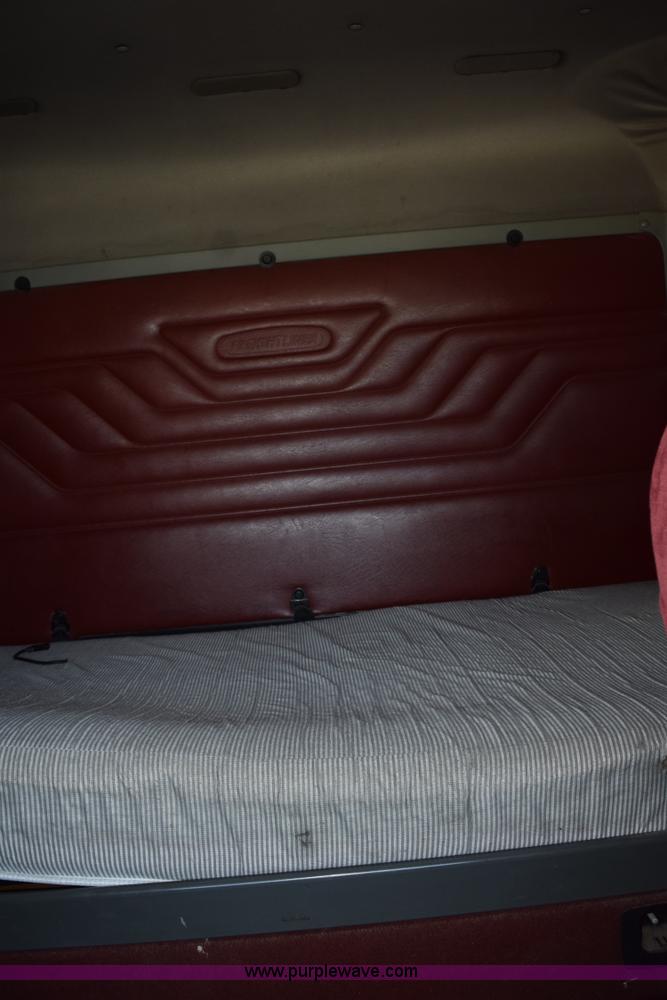 image for item K6148 2003 Freightliner Century ST120 semi truck