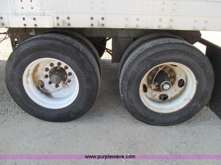 image for item K6354 2005 Great Dane 7411TP-SA dry van trailer