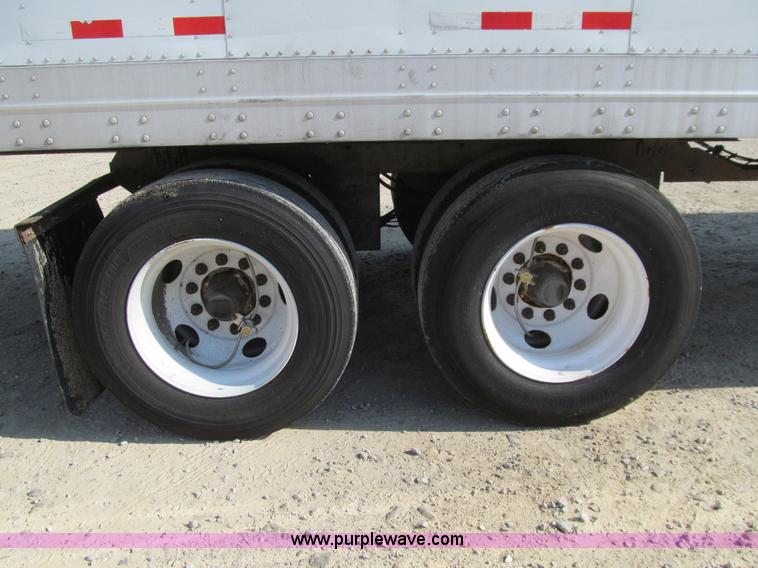 image for item K6354 2005 Great Dane 7411TP-SA dry van trailer