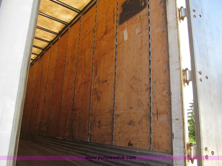 image for item K6354 2005 Great Dane 7411TP-SA dry van trailer