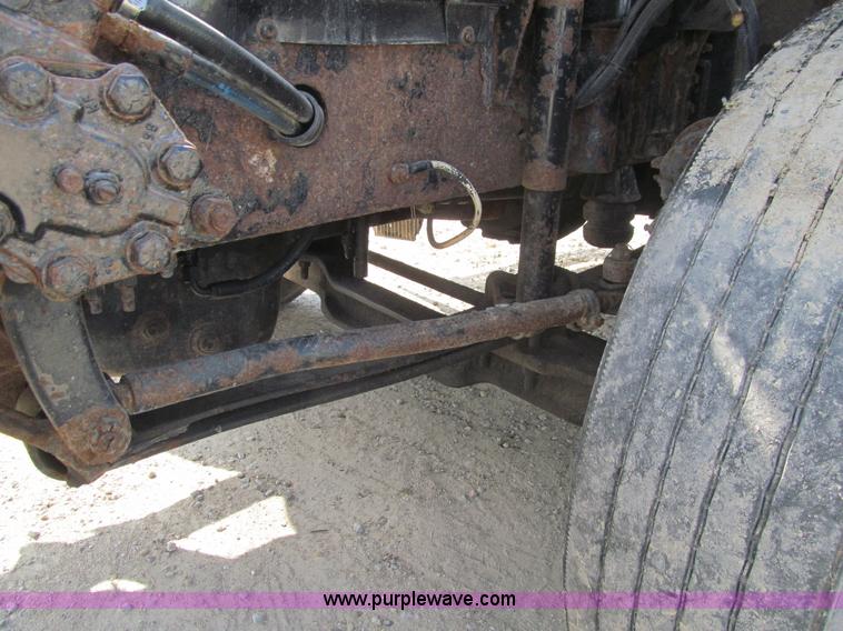 image for item K6356 1999 Volvo VNL64T semi truck