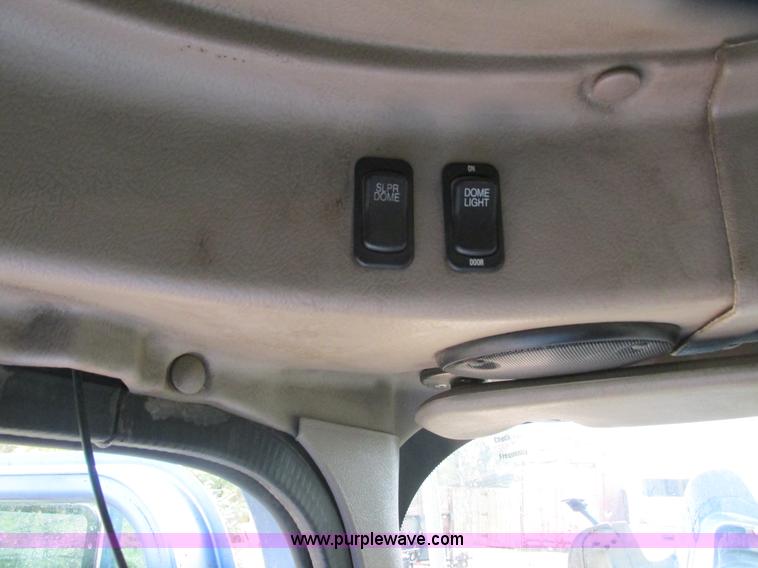 image for item L3849 2007 International 9200i toter truck