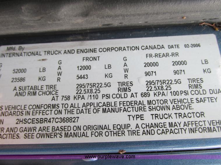 image for item L3849 2007 International 9200i toter truck