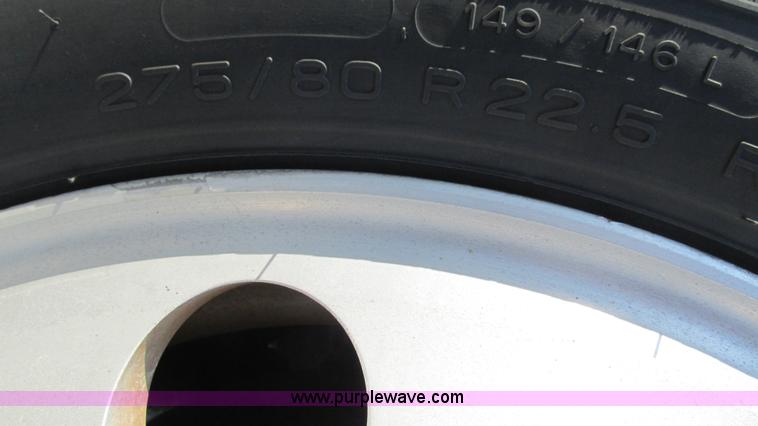 image for item L5265 1998 Peterbilt 377 semi truck