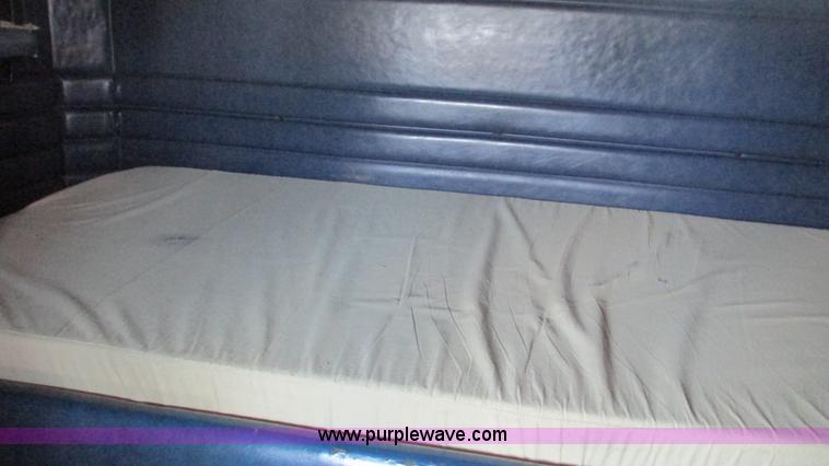 image for item L5267 1999 Peterbilt 377 semi truck