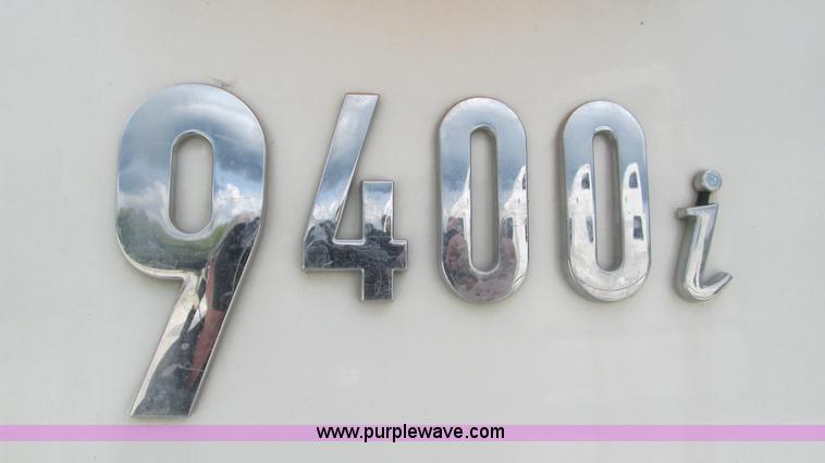 image for item L5268 2006 International 9400i semi truck