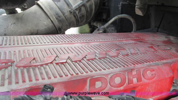 image for item L5271 2007 International 9400i semi truck