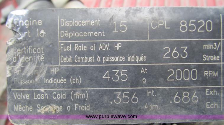 image for item L5272 2007 International 9400i semi truck