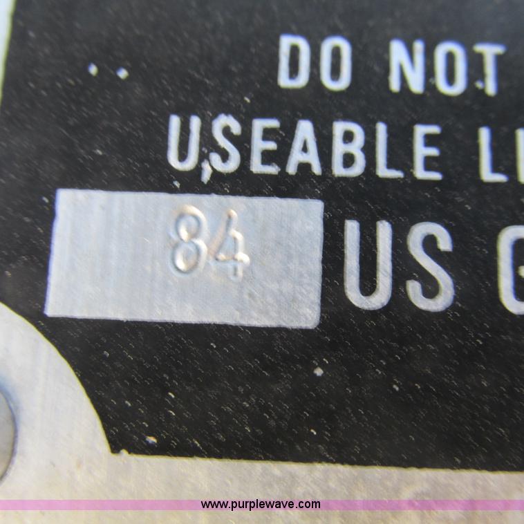 image for item L5285 1994 Mack CH613 semi truck