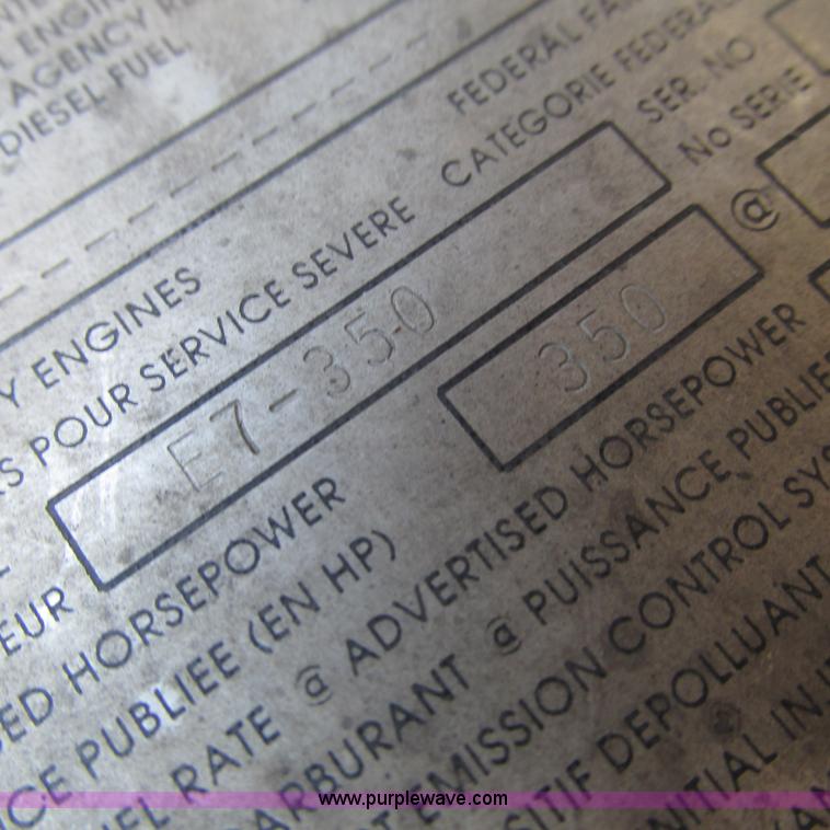 image for item L5285 1994 Mack CH613 semi truck