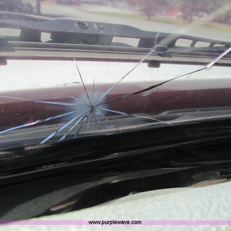 image for item L5285 1994 Mack CH613 semi truck