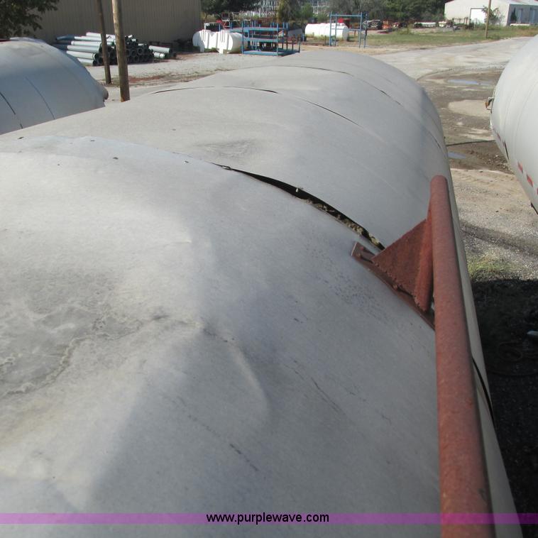 image for item L5300 1969 Trailmobile T41I1CBF oil tanker trailer