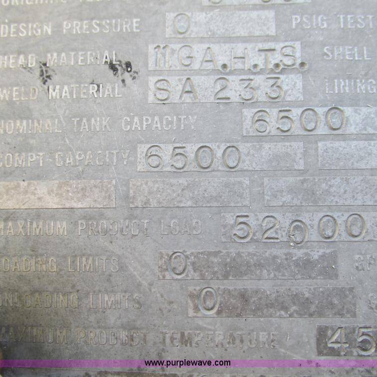 image for item L5300 1969 Trailmobile T41I1CBF oil tanker trailer