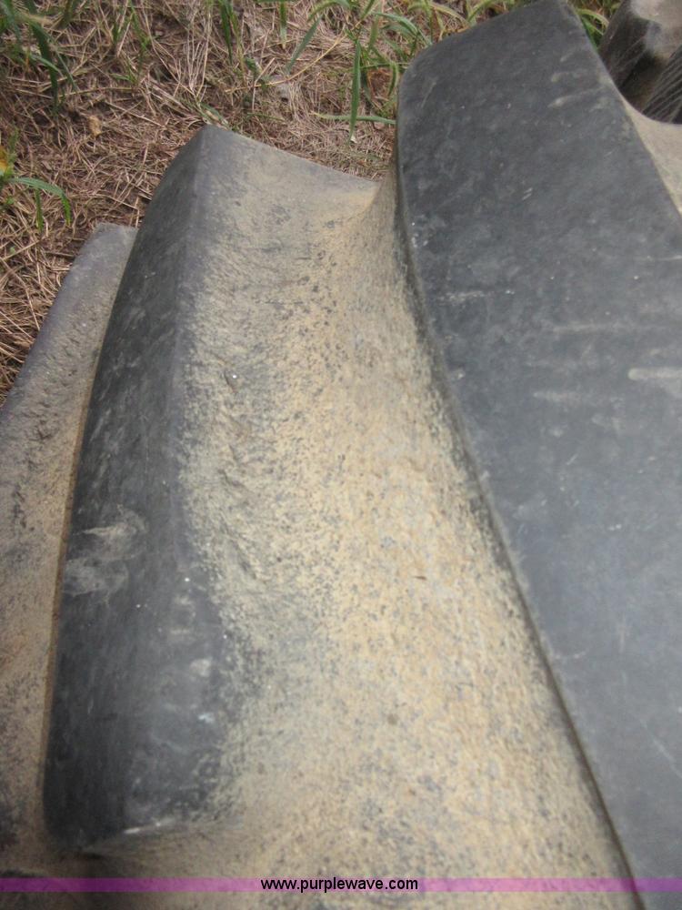 image for item BB9219 (2) Firestone 28L-26 tires