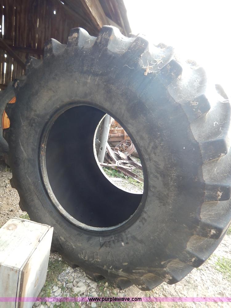 image for item BH9775 (2) Firestone Super All Traction 30.5L-32 tires