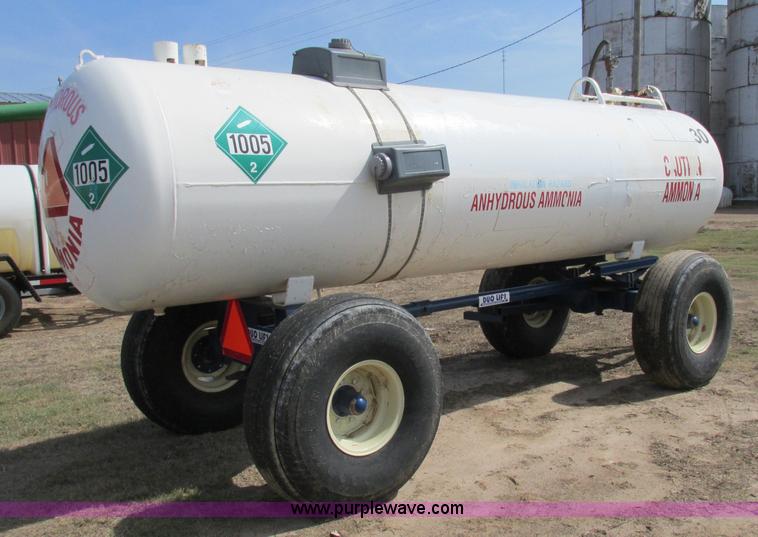 image for item BK9148 Anhydrous ammonia nurse tank