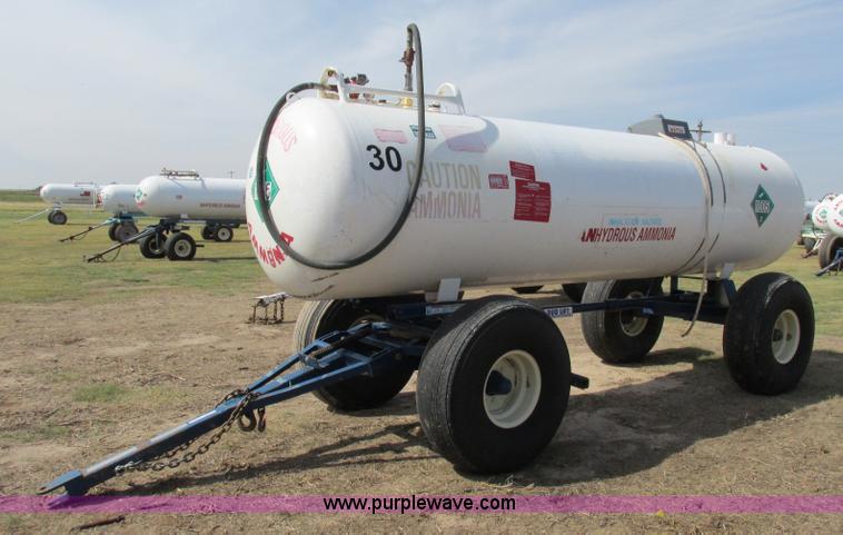 image for item BK9148 Anhydrous ammonia nurse tank