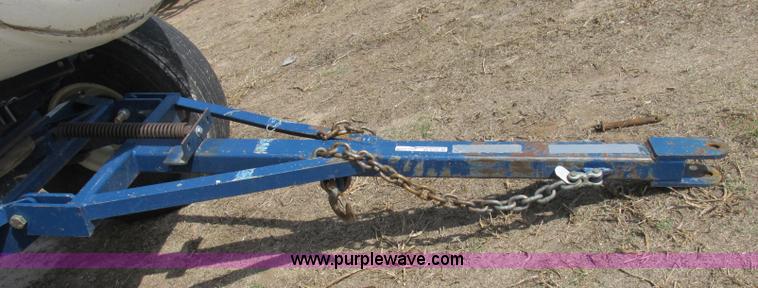 image for item BK9148 Anhydrous ammonia nurse tank