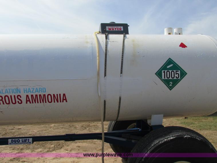 image for item BK9148 Anhydrous ammonia nurse tank