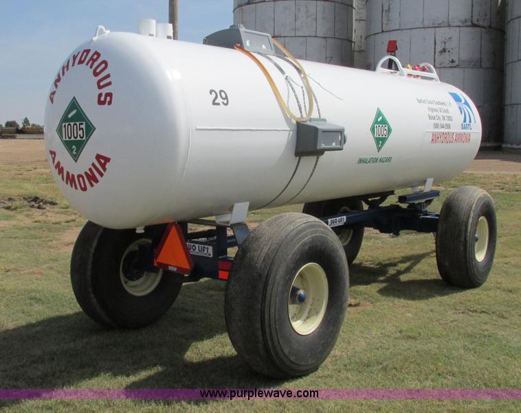 image for item BK9149 Anhydrous ammonia nurse tank