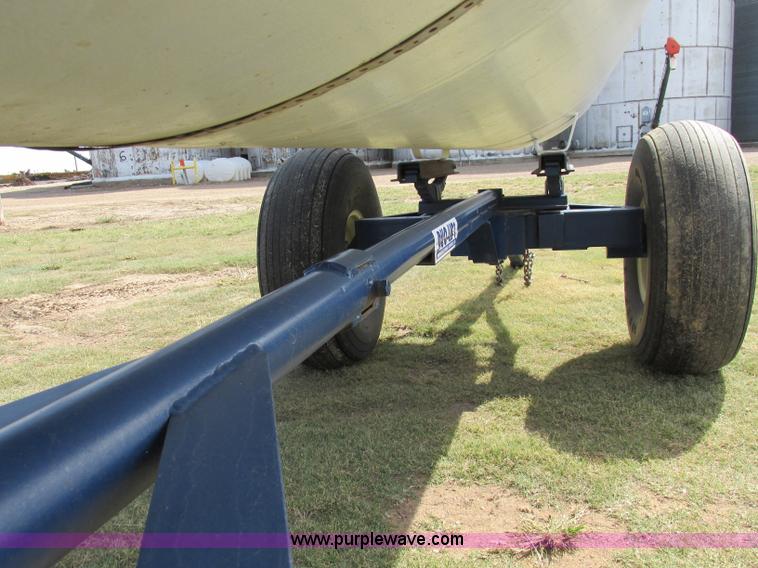 image for item BK9149 Anhydrous ammonia nurse tank