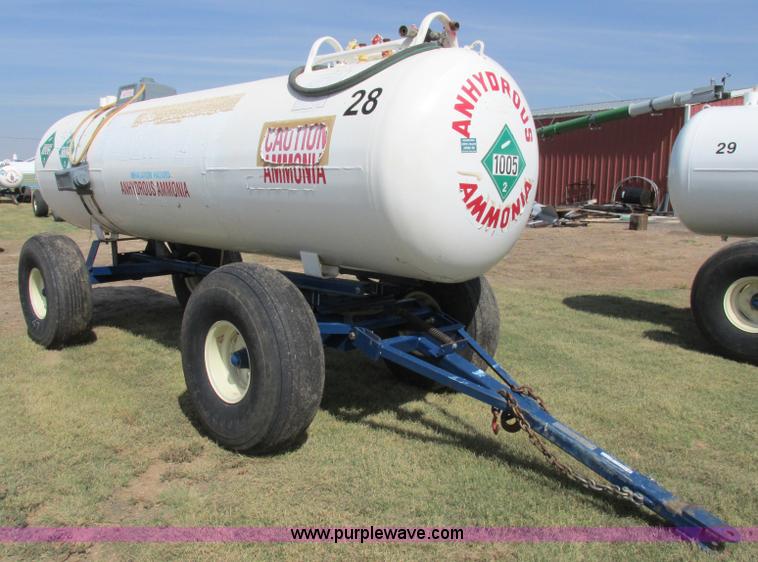 image for item BK9150 Anhydrous ammonia nurse tank