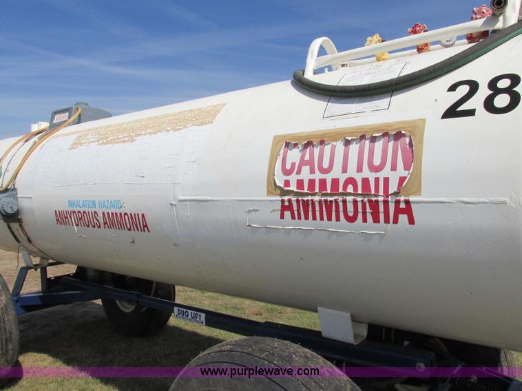 image for item BK9150 Anhydrous ammonia nurse tank