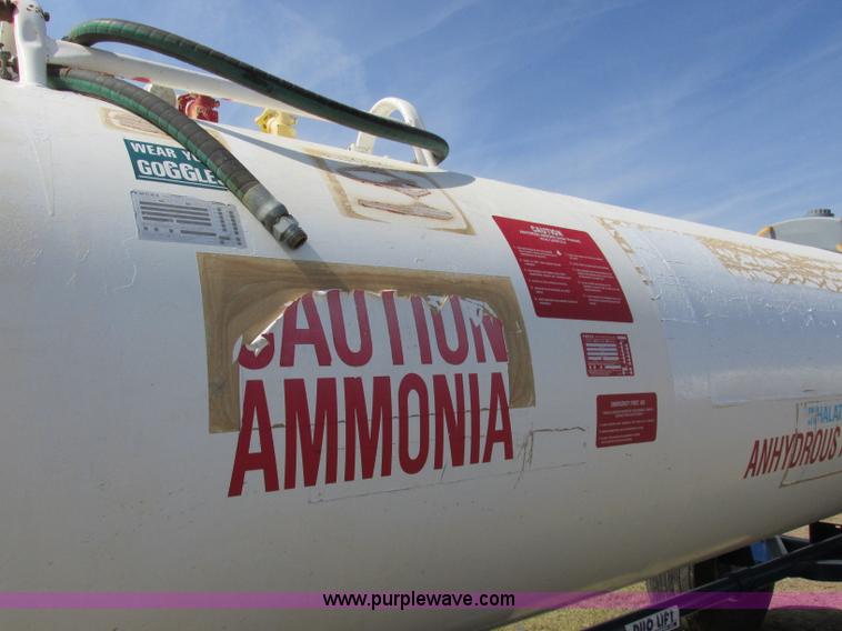 image for item BK9150 Anhydrous ammonia nurse tank