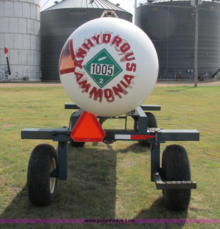 image for item BK9155 Anhydrous ammonia nurse tank