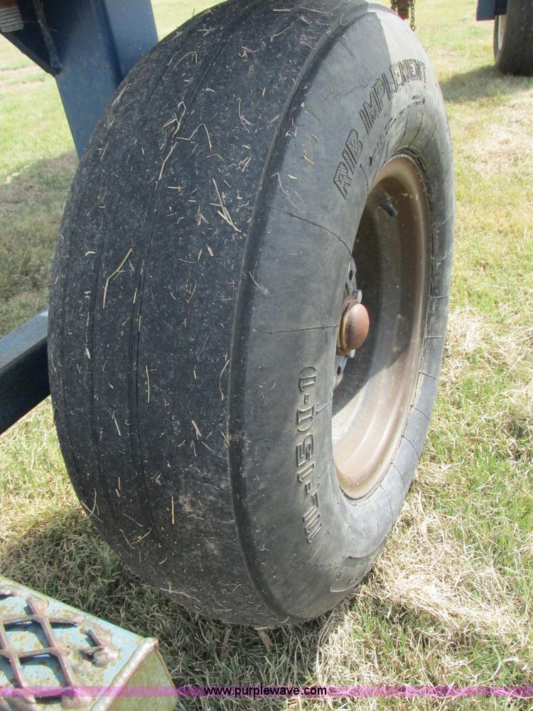 image for item BK9155 Anhydrous ammonia nurse tank