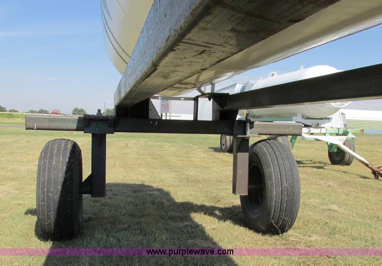 image for item BK9161 Anhydrous ammonia nurse tank