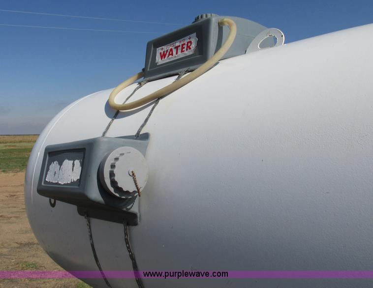 image for item BK9165 2011 Duo Lift anhydrous ammonia nurse tank