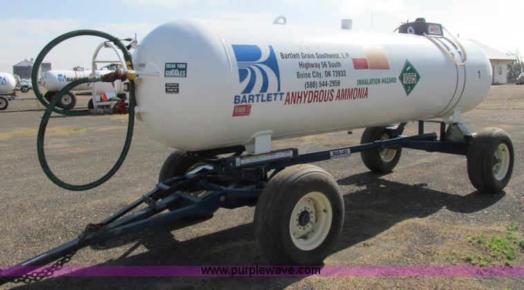 image for item BK9168 2011 Duo Lift anhydrous ammonia nurse tank
