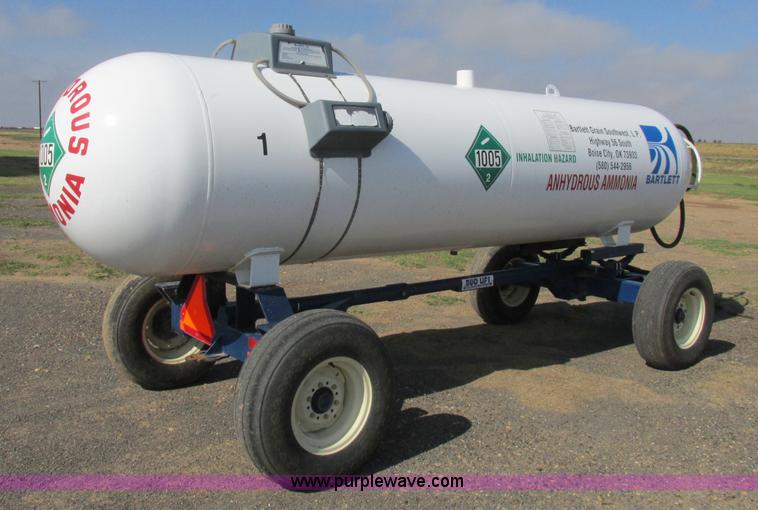 image for item BK9168 2011 Duo Lift anhydrous ammonia nurse tank