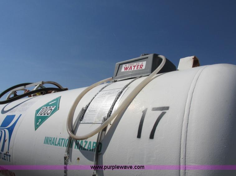 image for item BK9174 Anhydrous ammonia nurse tank