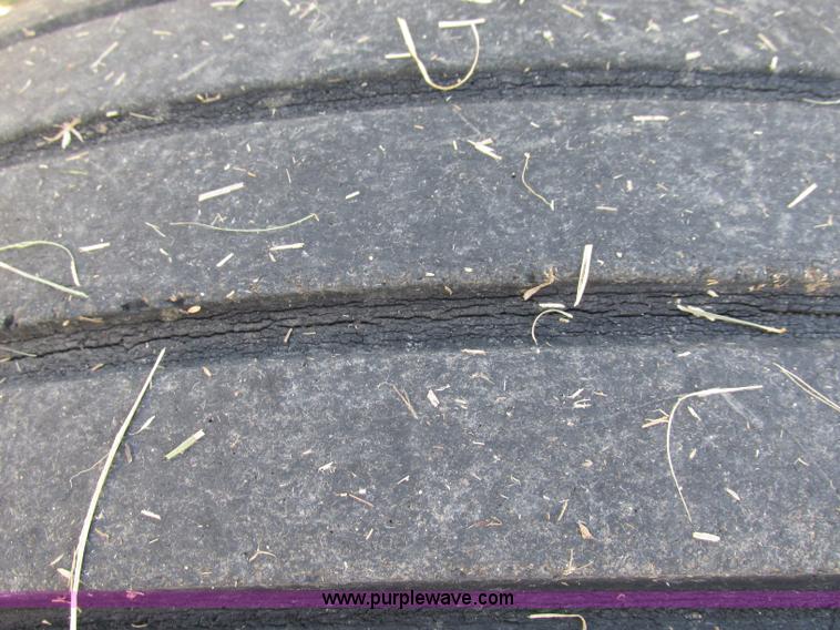 image for item BK9174 Anhydrous ammonia nurse tank