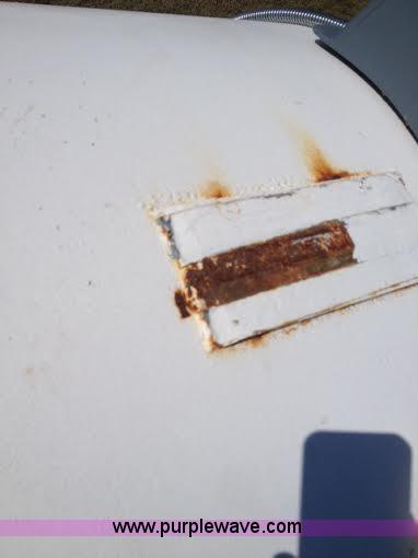 image for item BK9174 Anhydrous ammonia nurse tank