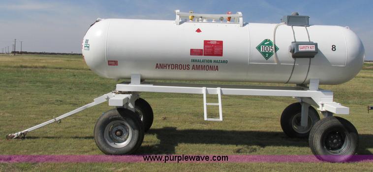image for item BK9176 Anhydrous ammonia nurse tank