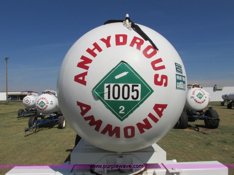 image for item BK9176 Anhydrous ammonia nurse tank