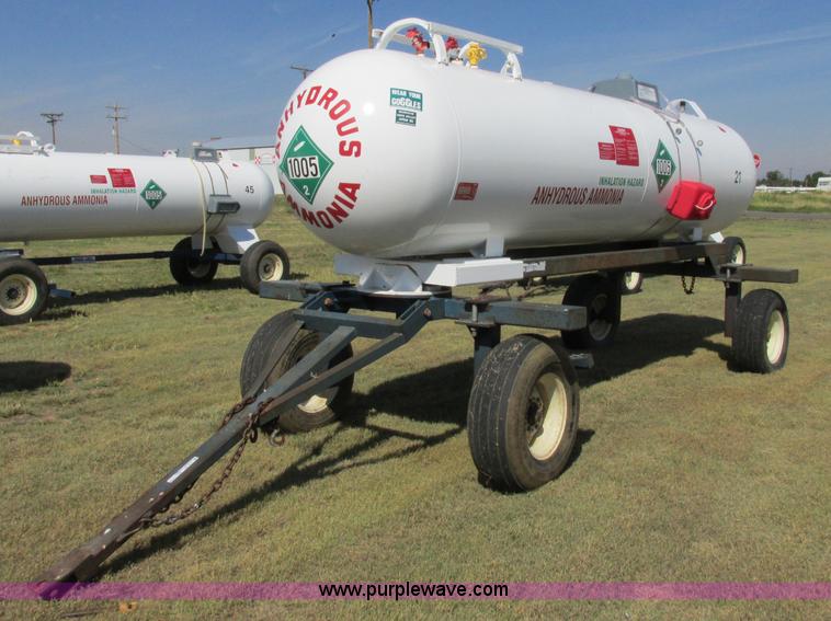 image for item BK9177 Anhydrous ammonia nurse tank
