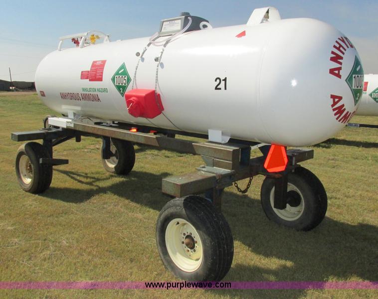 image for item BK9177 Anhydrous ammonia nurse tank