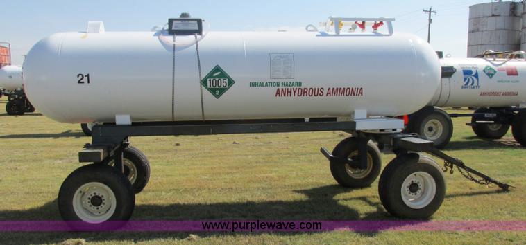image for item BK9177 Anhydrous ammonia nurse tank