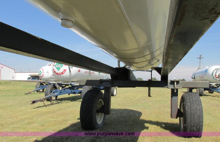 image for item BK9177 Anhydrous ammonia nurse tank