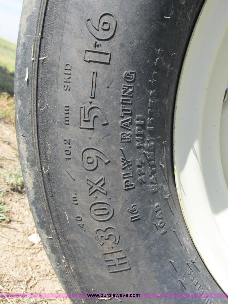 image for item BK9178 Anhydrous ammonia nurse tank