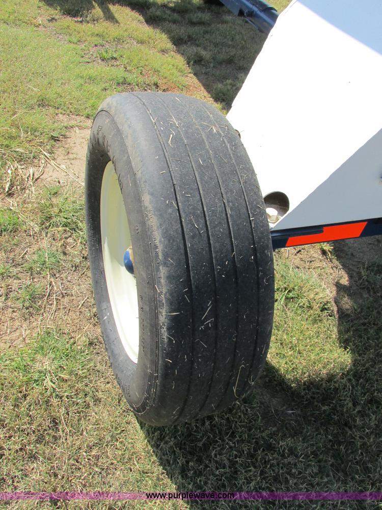 image for item BK9178 Anhydrous ammonia nurse tank