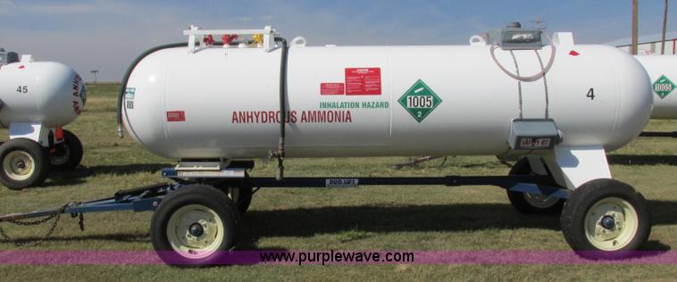 image for item BK9179 2011 Duo Lift anhydrous ammonia nurse tank